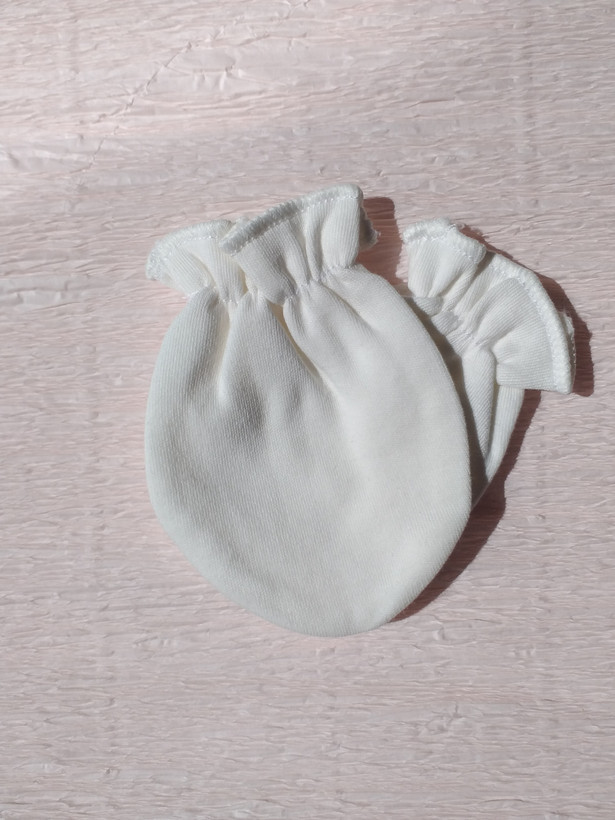 ست کلاه دستکش پاپوش نوزادی بیمارستانی em baby